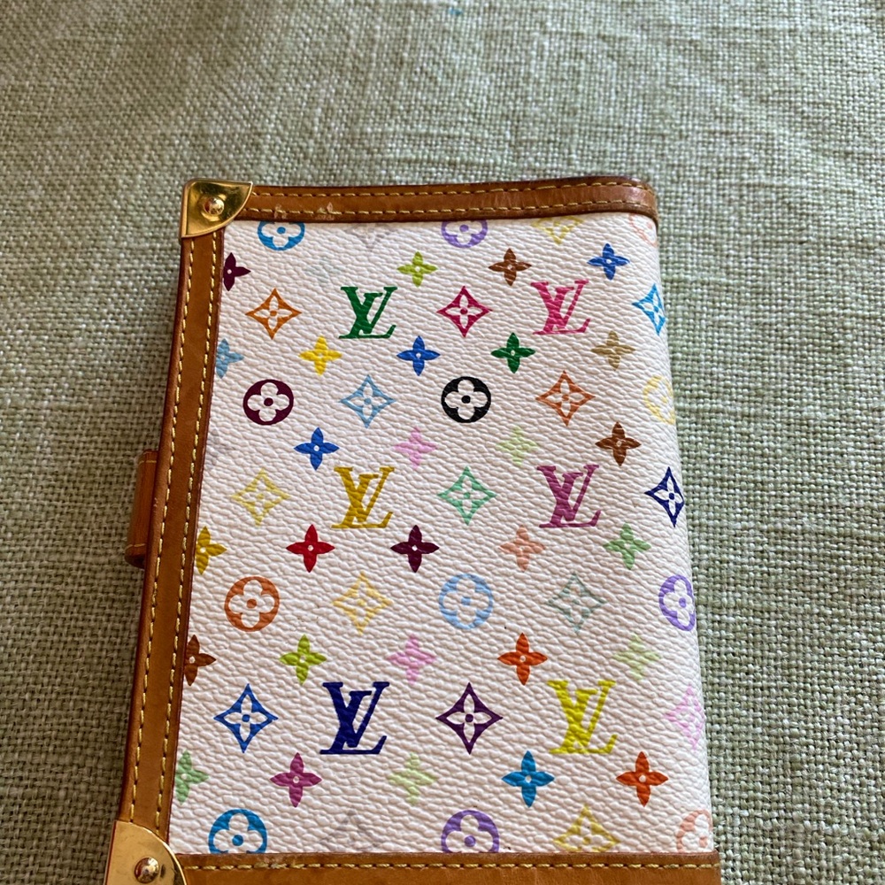 Louis Vuitton  Limited Edition Takashi Murakami Agenda - Picture 10 of 16